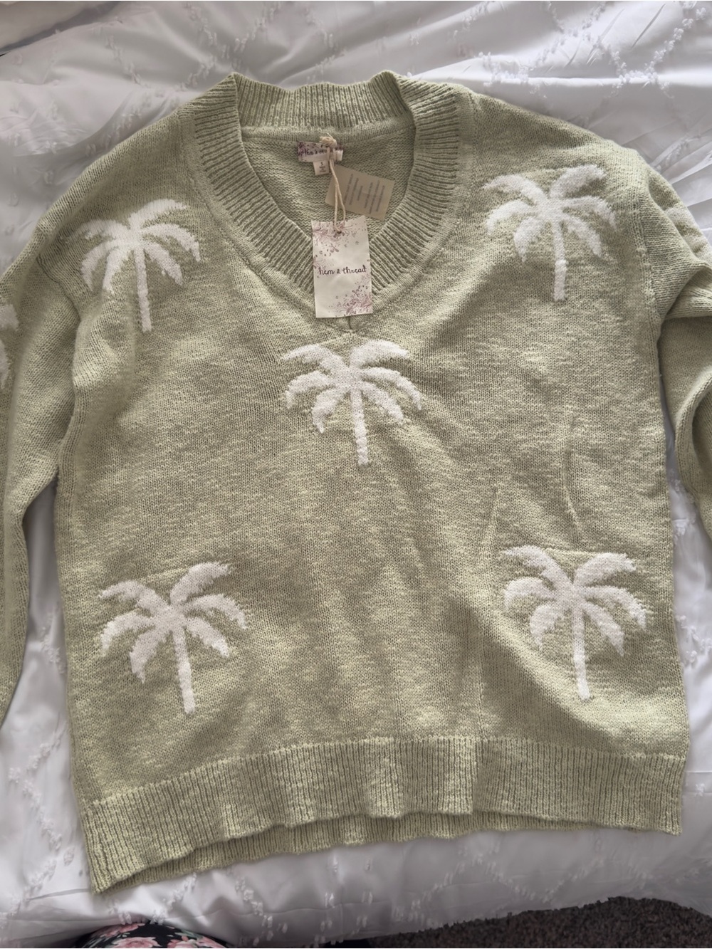 Hem and thread Women's Light Green Palm Tree V-Neck Sweater